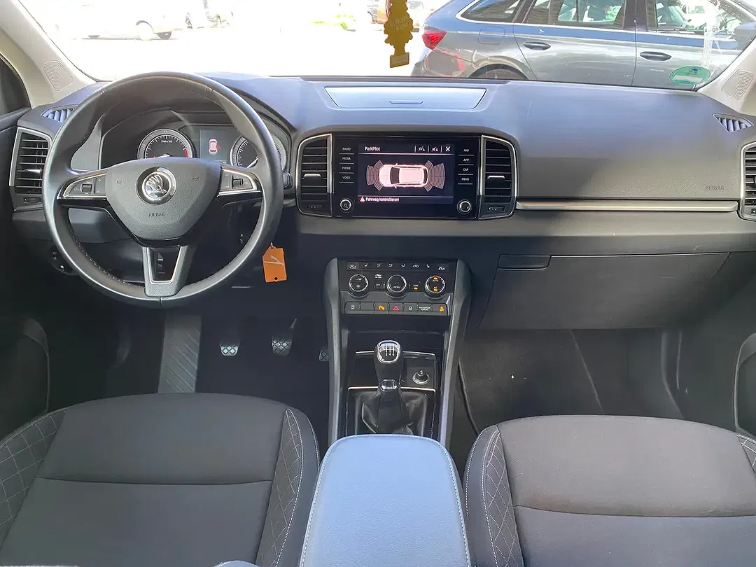 Skoda Karoq - Thumbnail 9