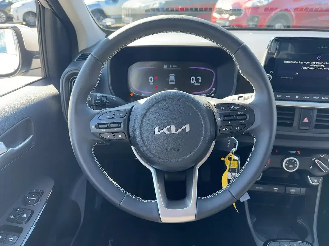 Kia Picanto - Thumbnail 13
