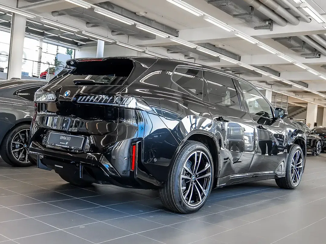 BMW iX3 M Pro - foto 2