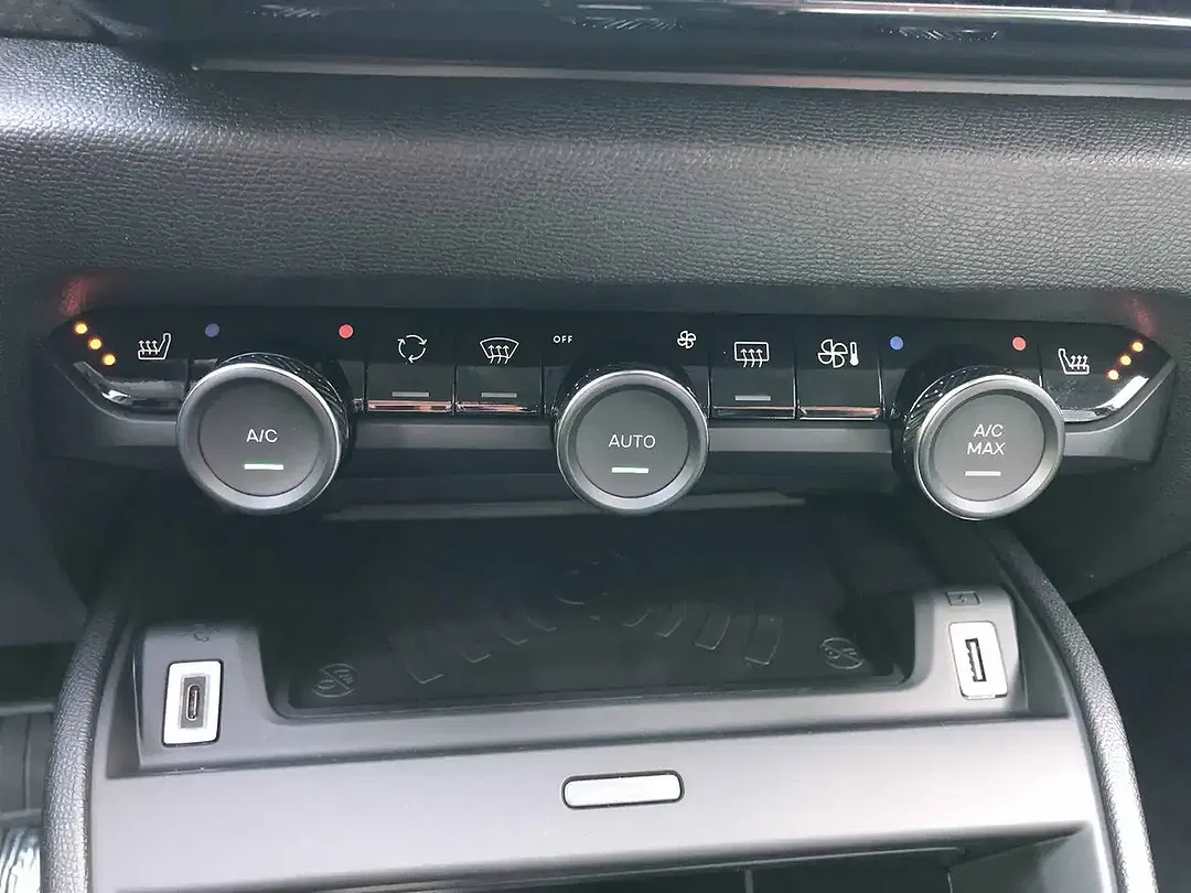 Citroen C4 - Thumbnail 13