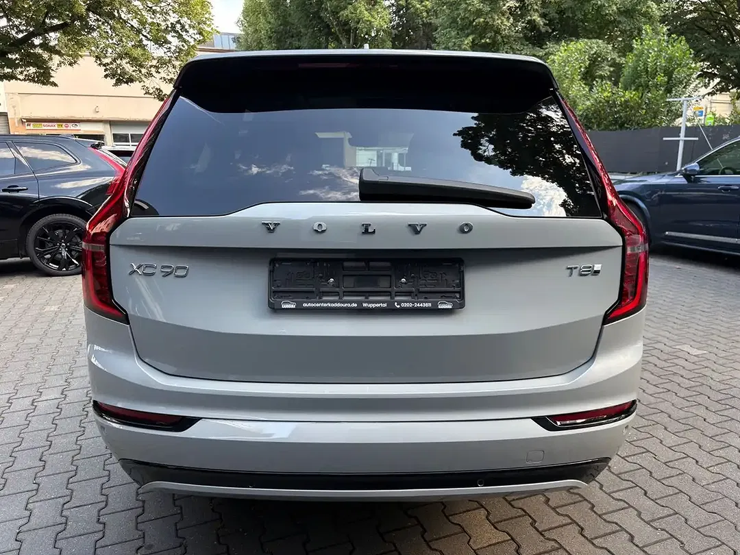 Volvo XC90 - Thumbnail 6