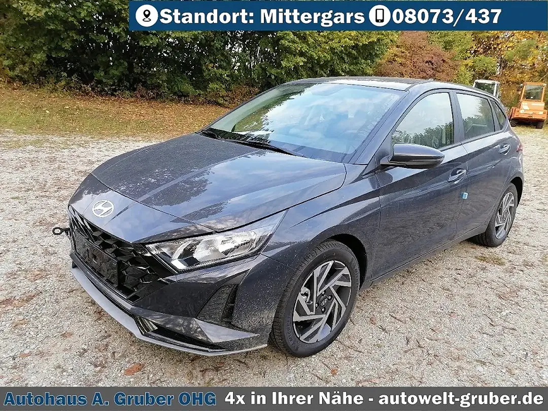 Hyundai i20 - Thumbnail 3