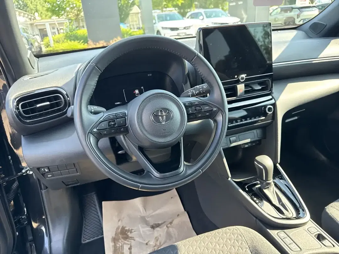 Toyota Yaris Cross - Thumbnail 14