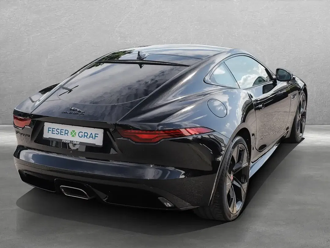 Jaguar F-Type P300 Coupe R-Dynamic Black - foto 2