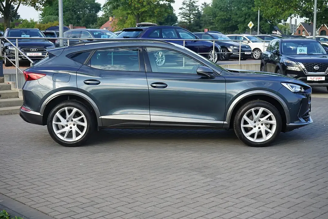 CUPRA Formentor - Thumbnail 3