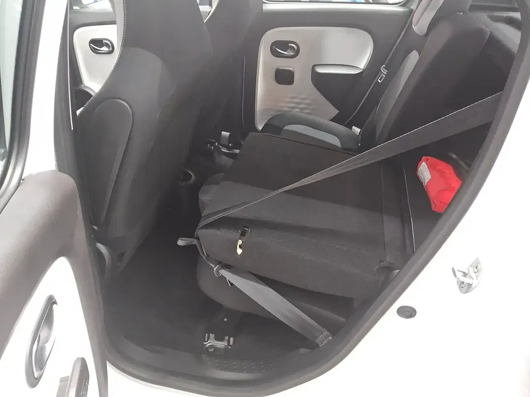 Renault Twingo - Thumbnail 13