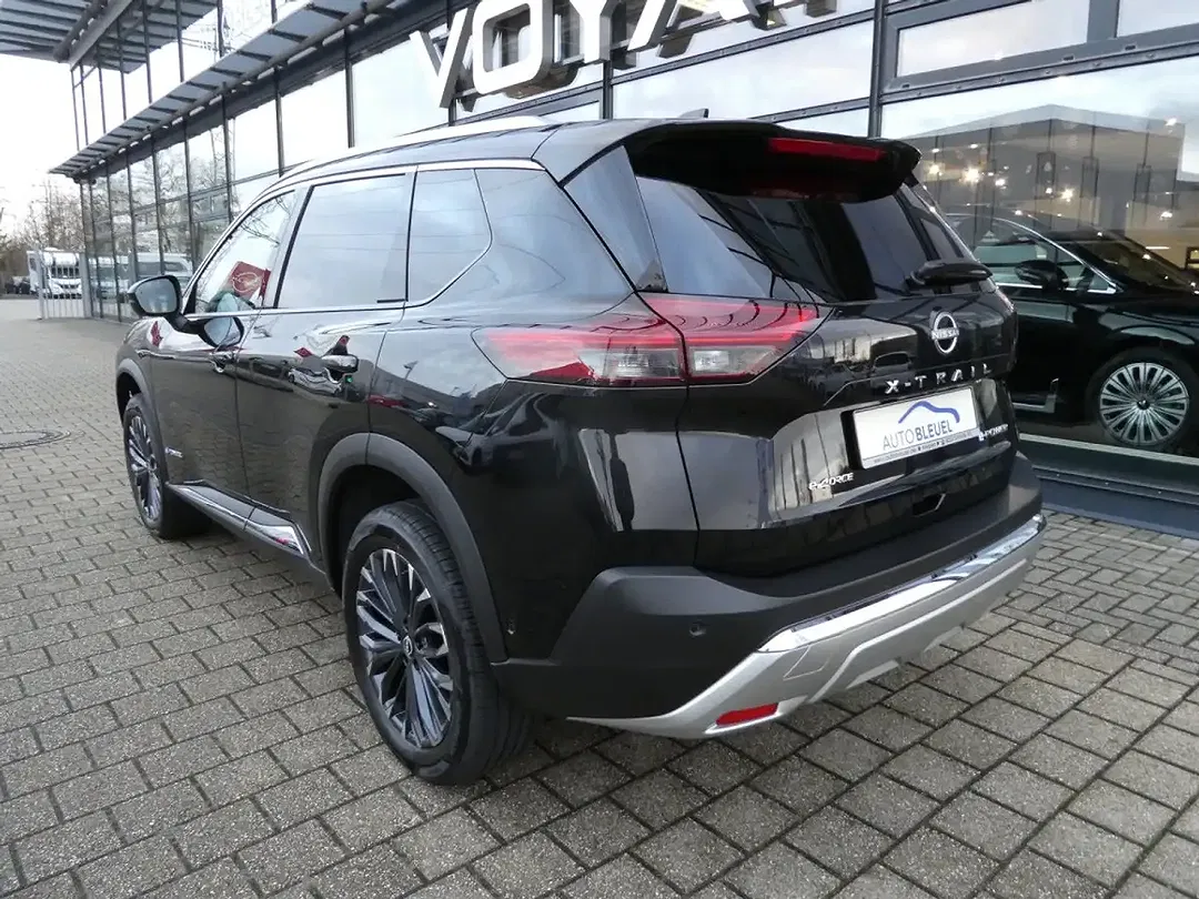 Nissan X-Trail - Thumbnail 3