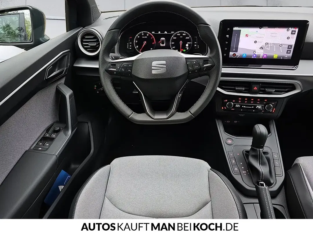 SEAT Arona - Thumbnail 8
