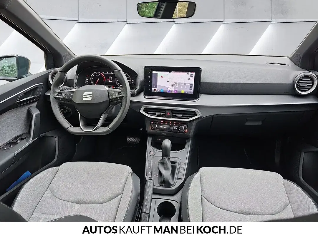 SEAT Arona - Thumbnail 7