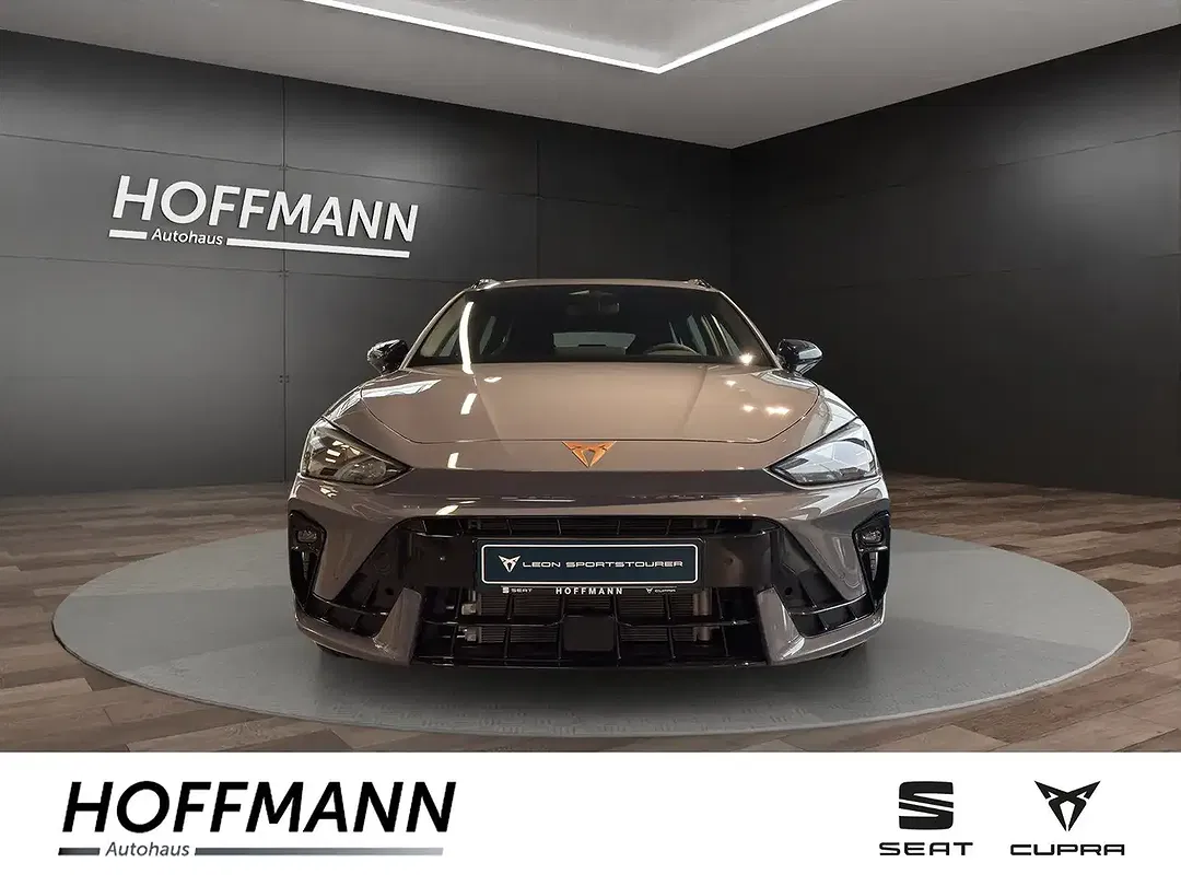 CUPRA Leon - Thumbnail 3