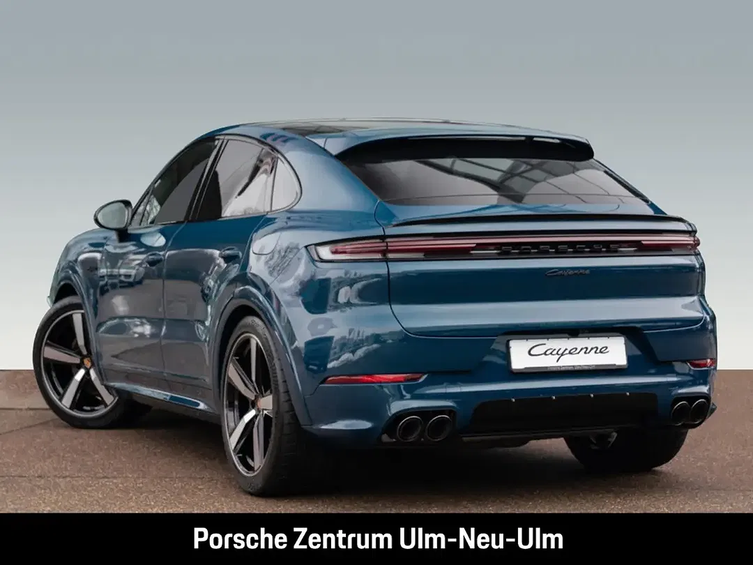 Porsche Cayenne - Thumbnail 3
