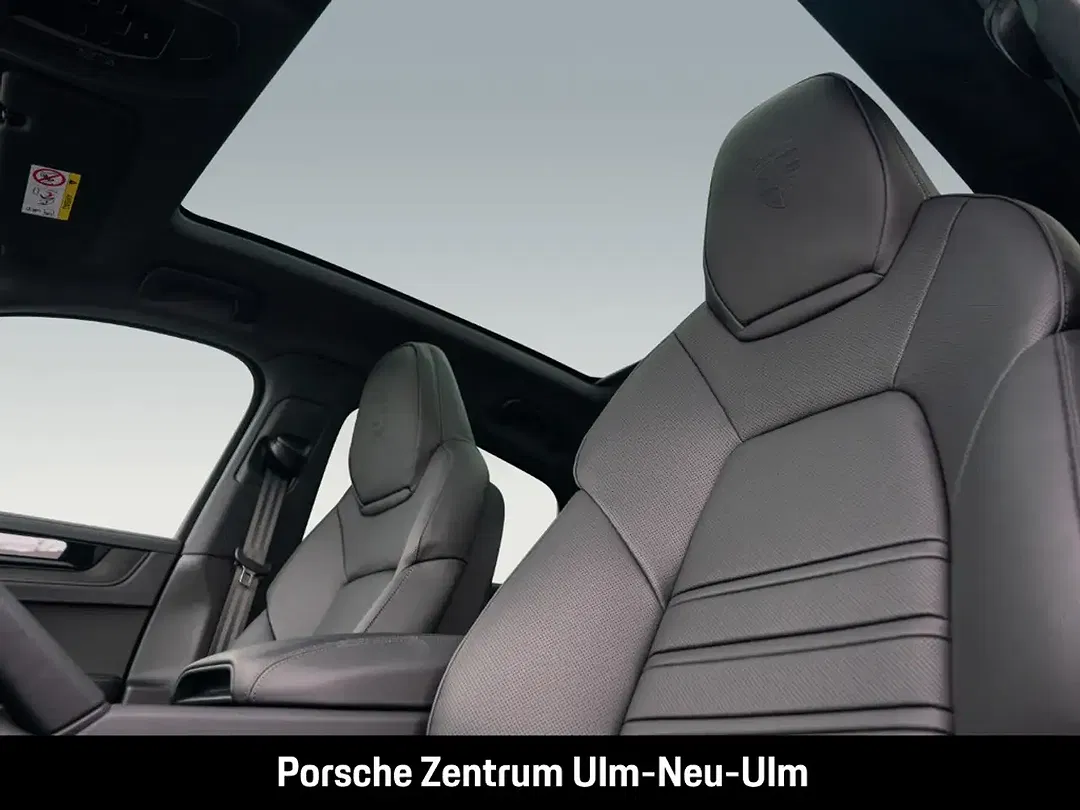Porsche Cayenne - Thumbnail 5
