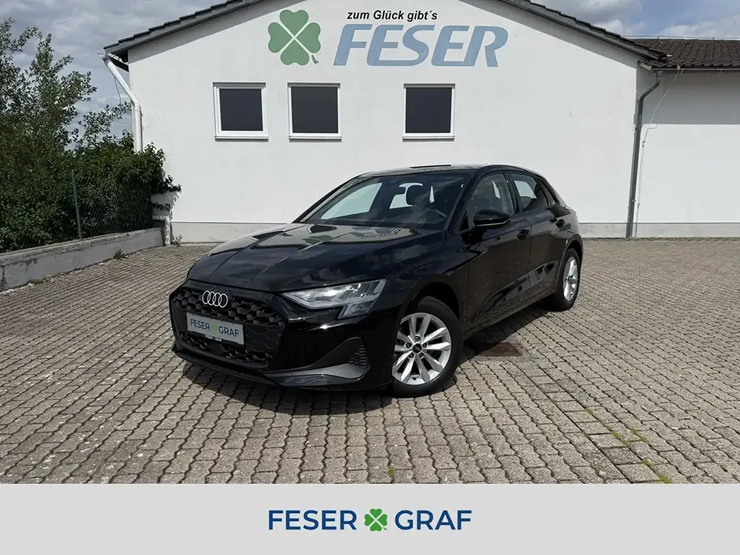Audi A3 - Thumbnail 1