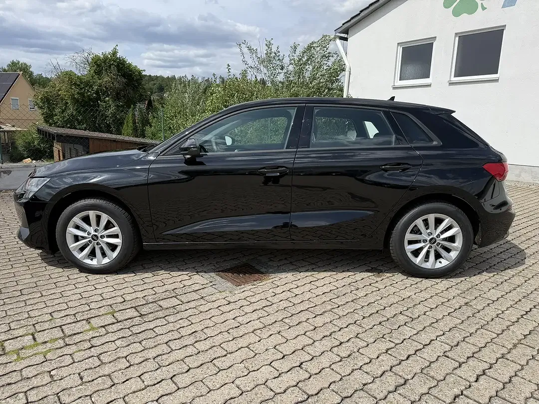 Audi A3 - Thumbnail 9