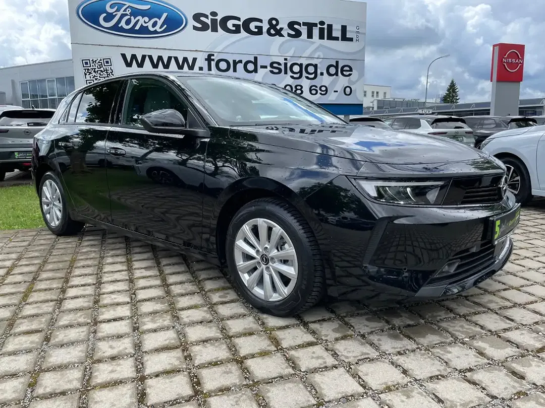 Opel Astra - Thumbnail 1