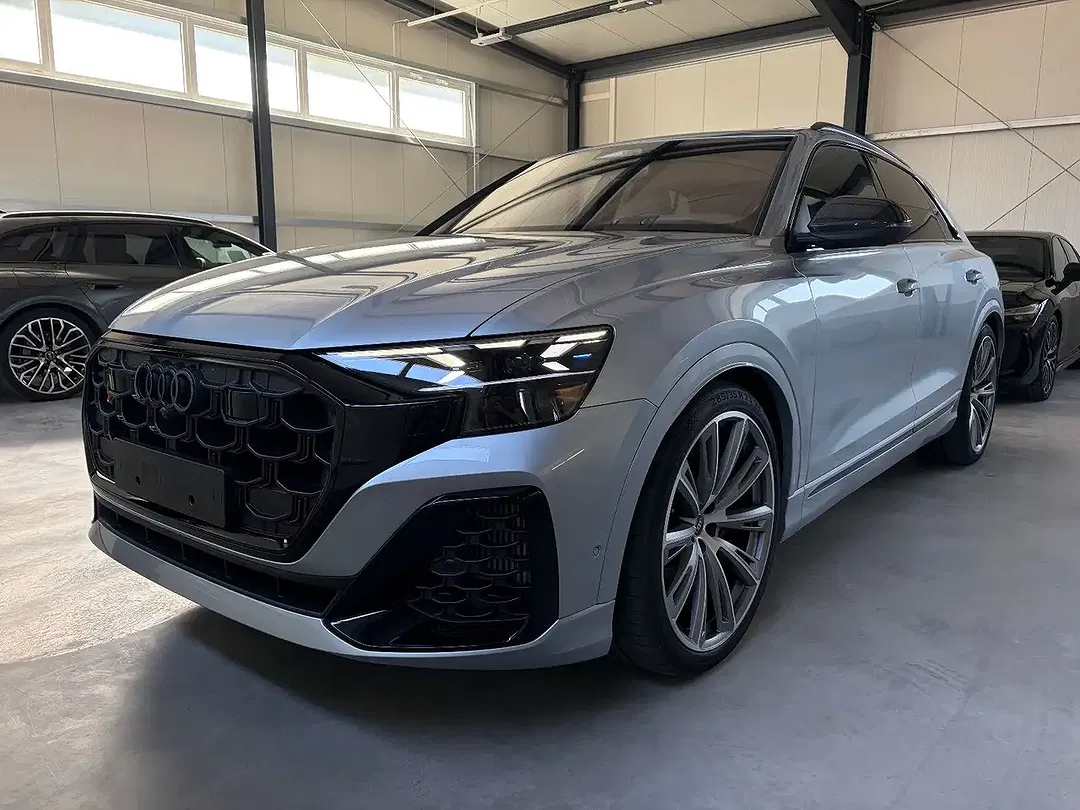 Audi SQ8 4.0 TFSI quattro plus - foto 2