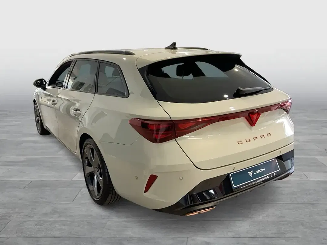 CUPRA Leon - Thumbnail 3