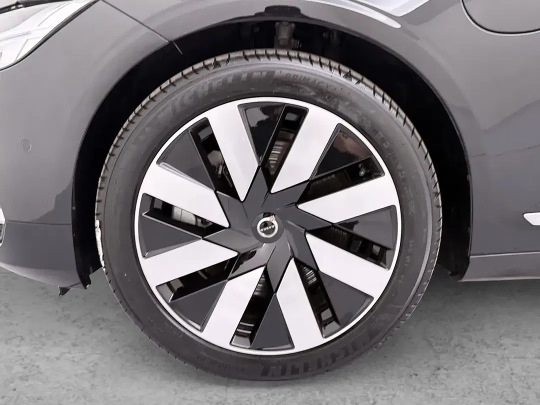 Volvo V90 - Thumbnail 9