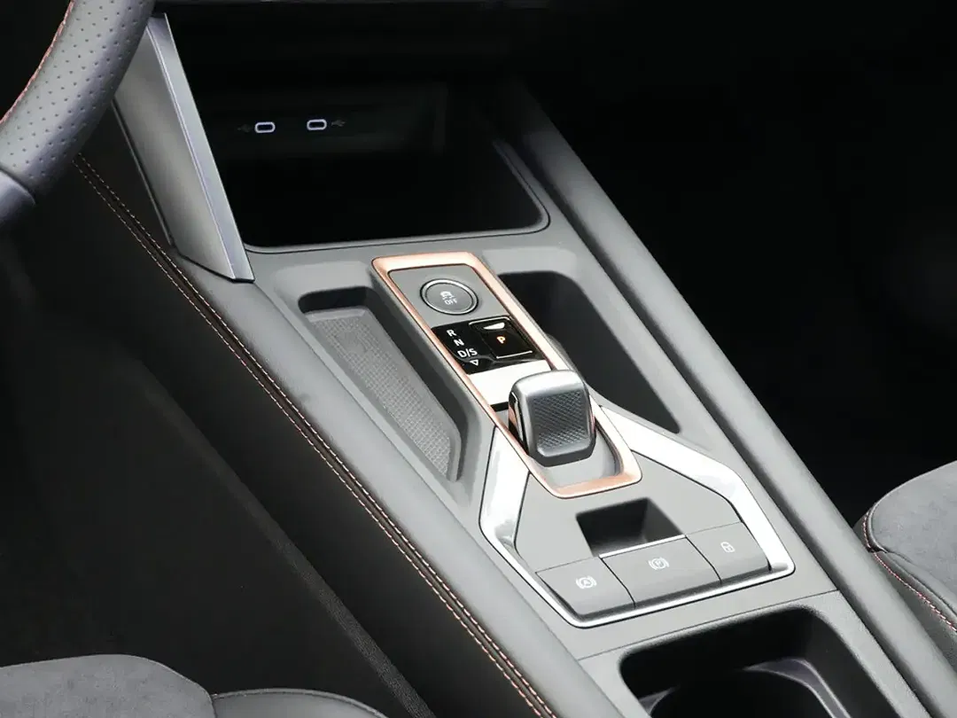 CUPRA Leon - Thumbnail 10