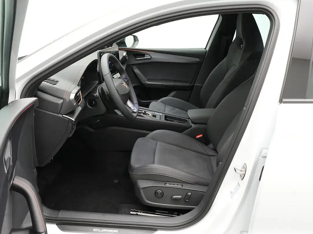 CUPRA Leon - Thumbnail 11
