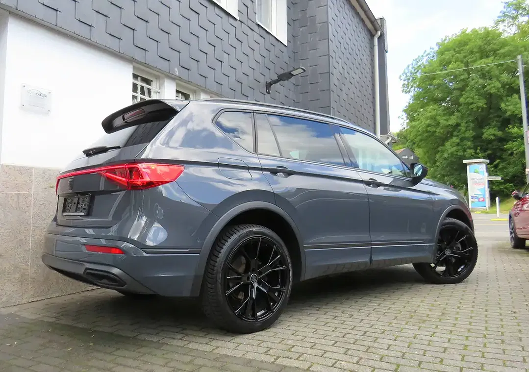 SEAT Tarraco - Thumbnail 3