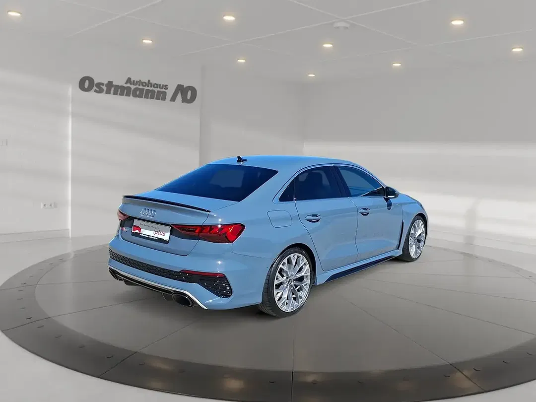 Audi RS3 - Thumbnail 5