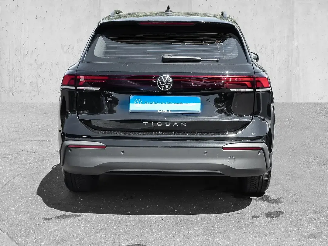 Volkswagen Tiguan - Thumbnail 5