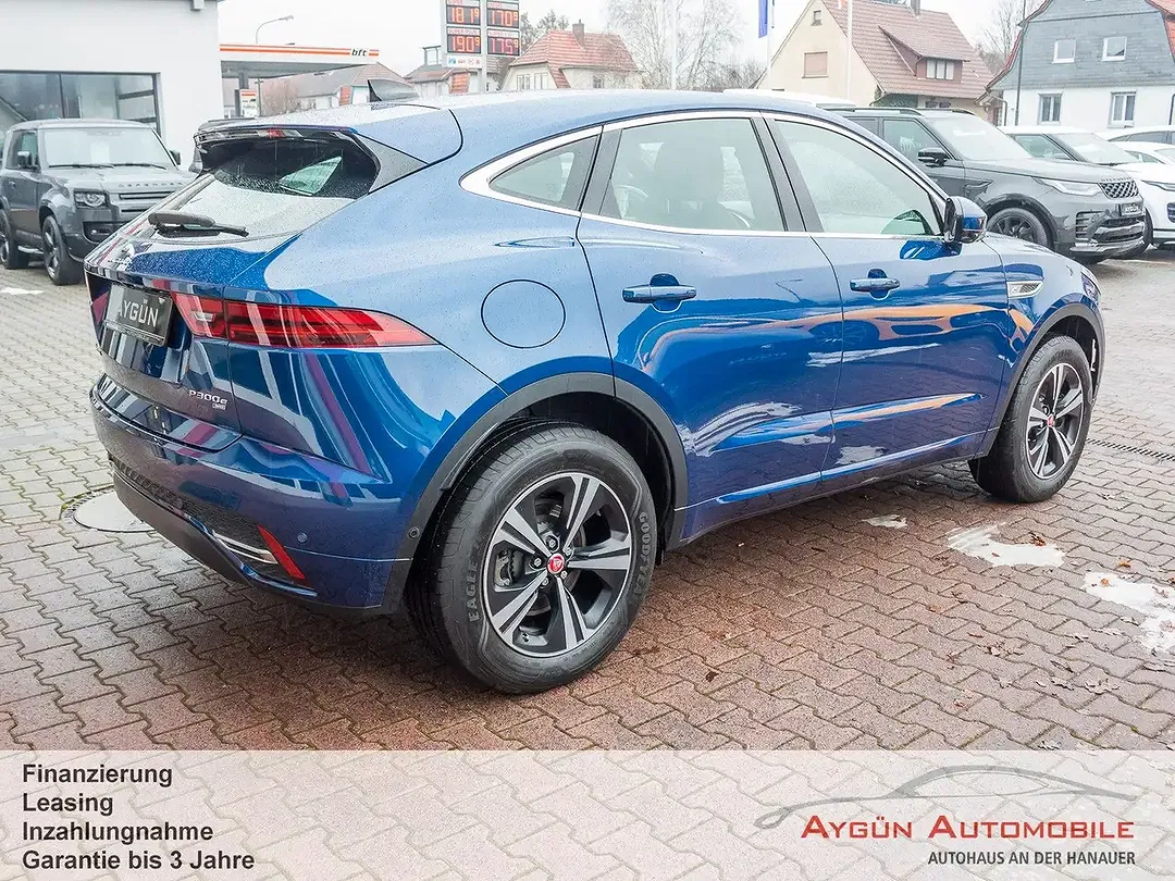 Jaguar E-Pace - Thumbnail 6