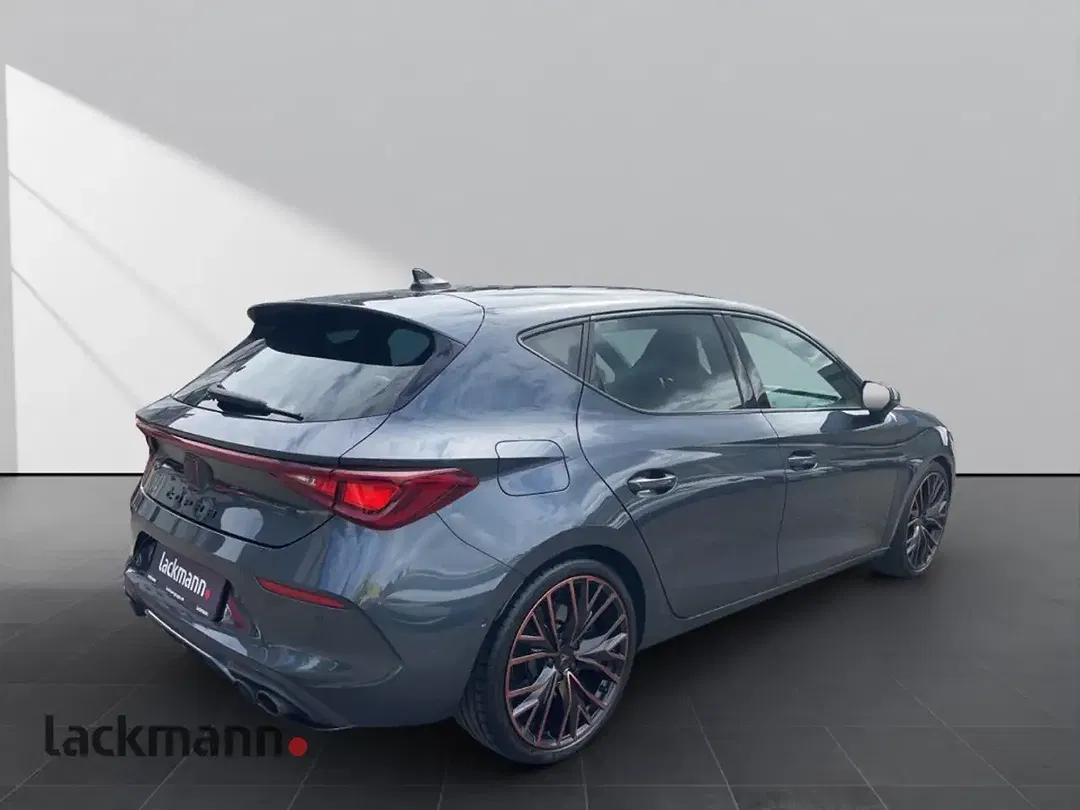 CUPRA Leon - Thumbnail 5