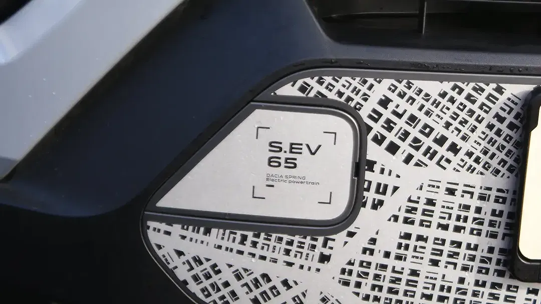 Dacia Spring - Thumbnail 7