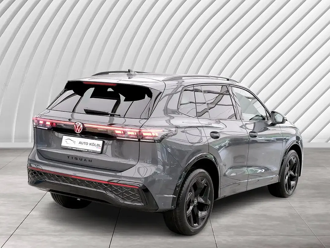 Volkswagen Tiguan - Thumbnail 5