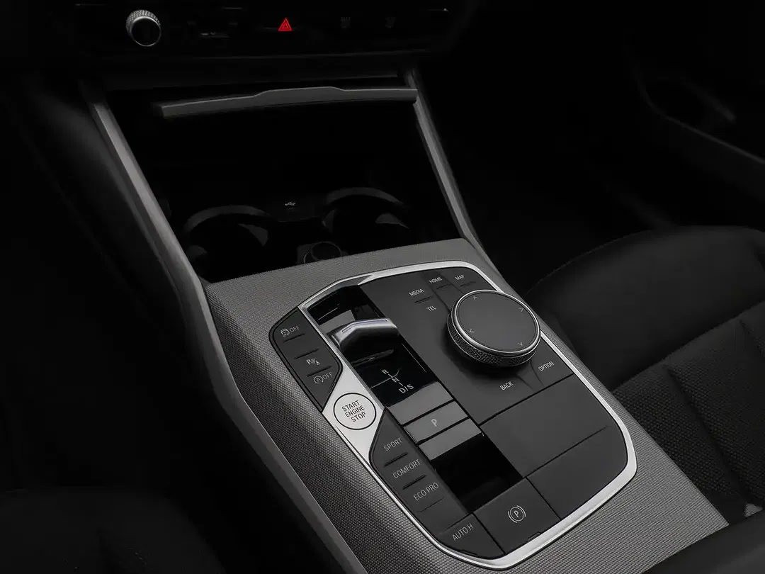 BMW 318 - Thumbnail 21