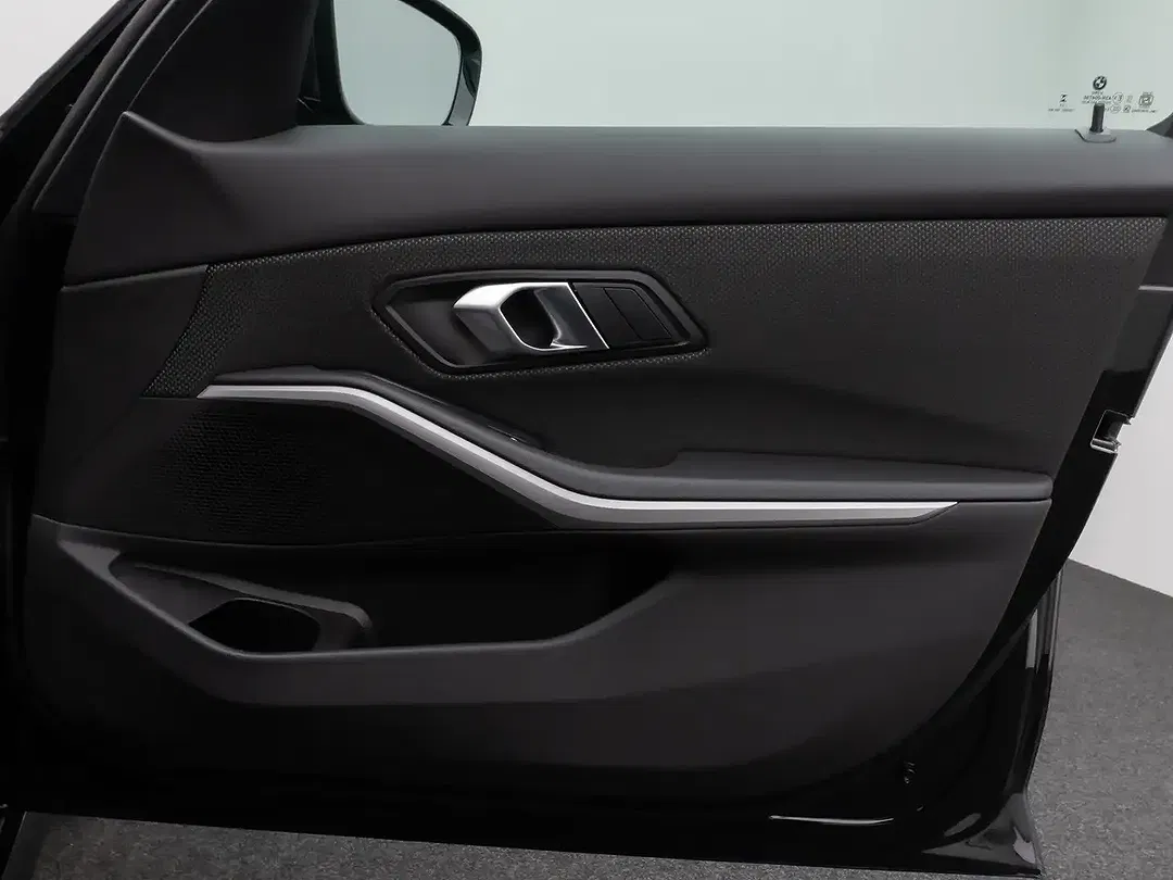 BMW 318 - Thumbnail 29