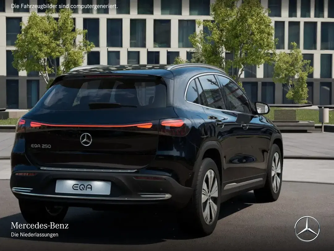 Mercedes-Benz EQA 250 - Thumbnail 4