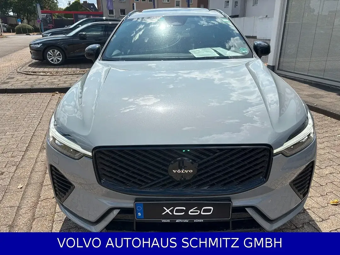 Volvo XC60 T6 Edition - foto 2