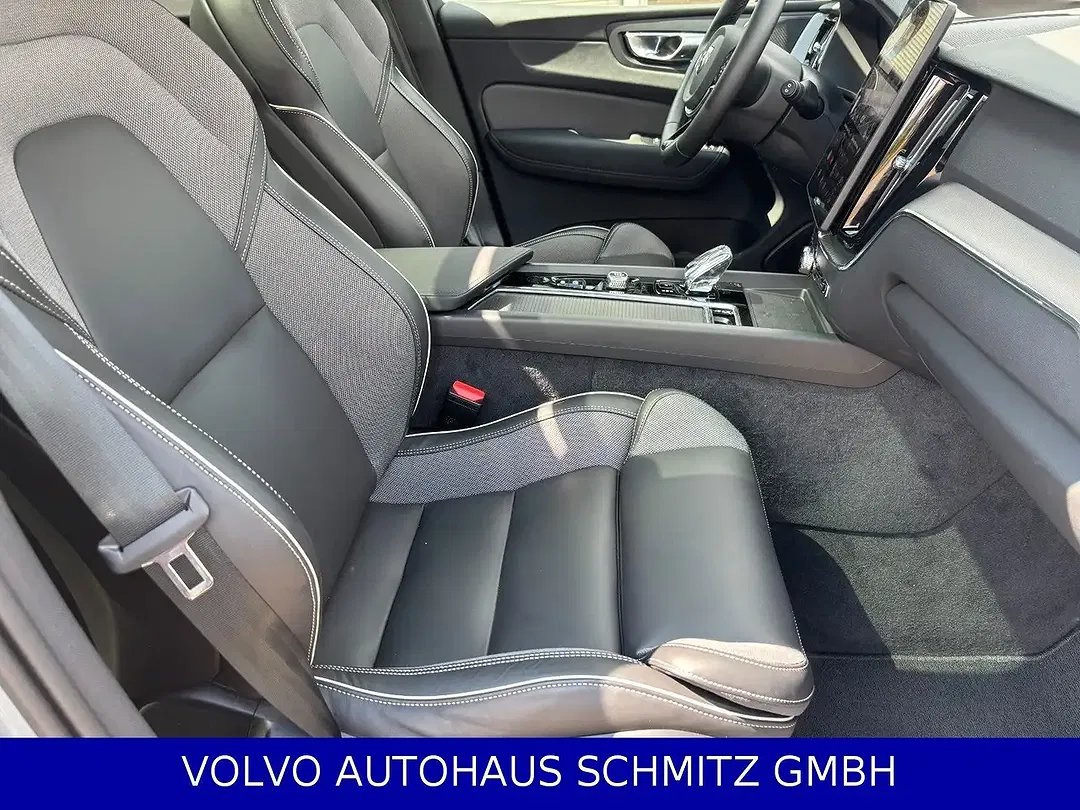 Volvo XC60 - Thumbnail 9