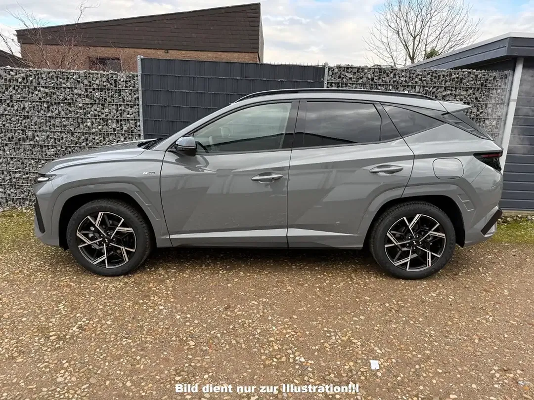 Hyundai TUCSON - Thumbnail 2