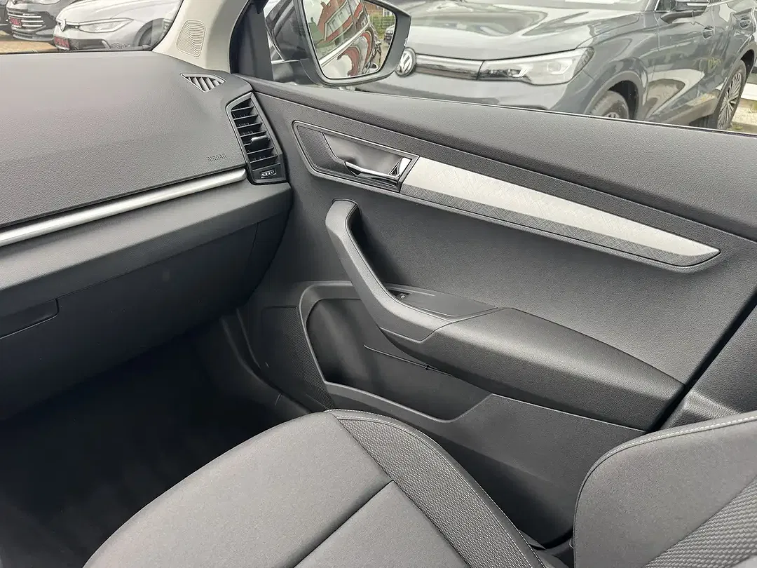 Skoda Karoq - Thumbnail 28