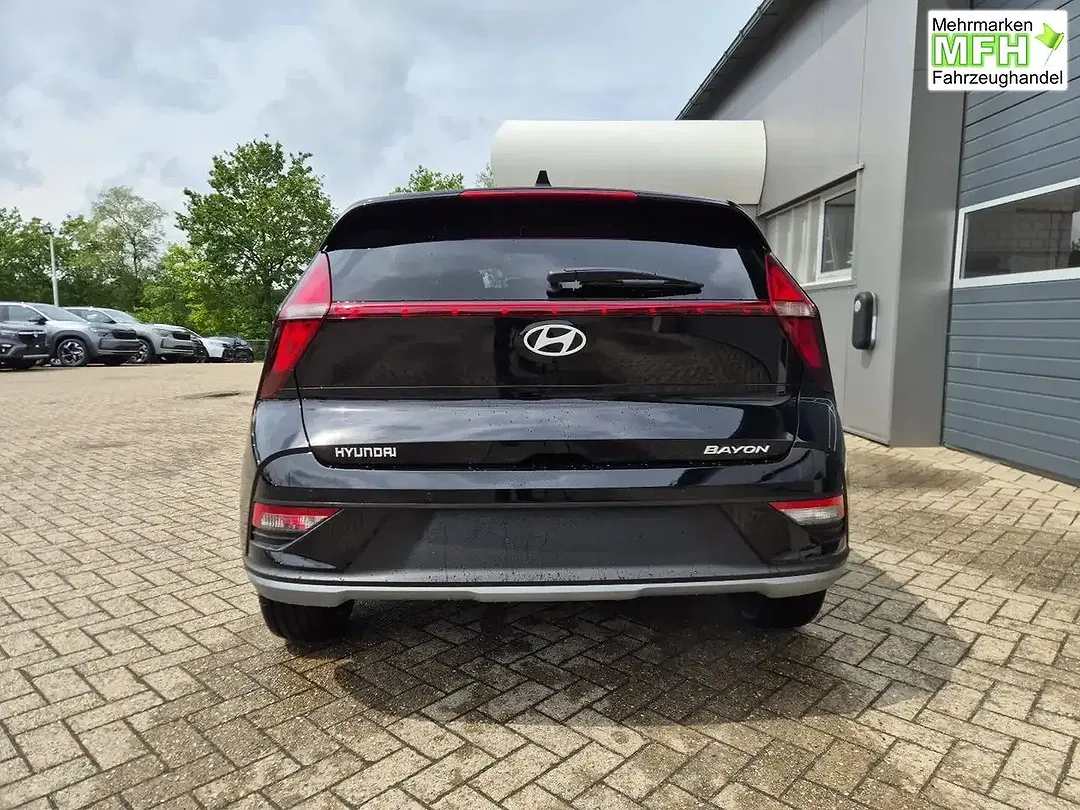 Hyundai BAYON - Thumbnail 3