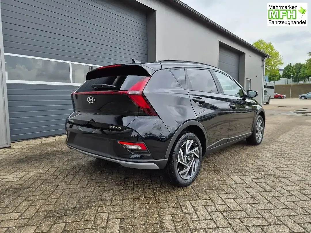 Hyundai BAYON - Thumbnail 4