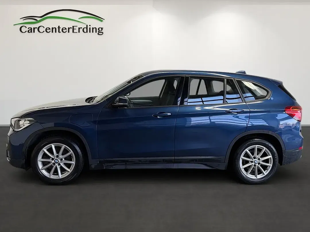 BMW X1 - Thumbnail 6