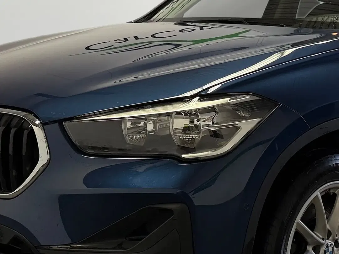BMW X1 - Thumbnail 7