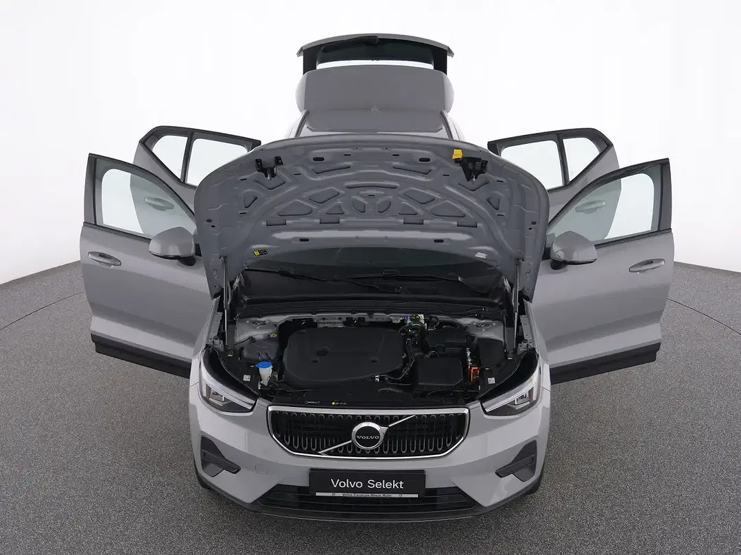 Volvo XC40 - Thumbnail 12