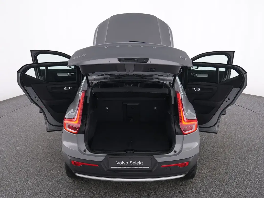 Volvo XC40 - Thumbnail 13