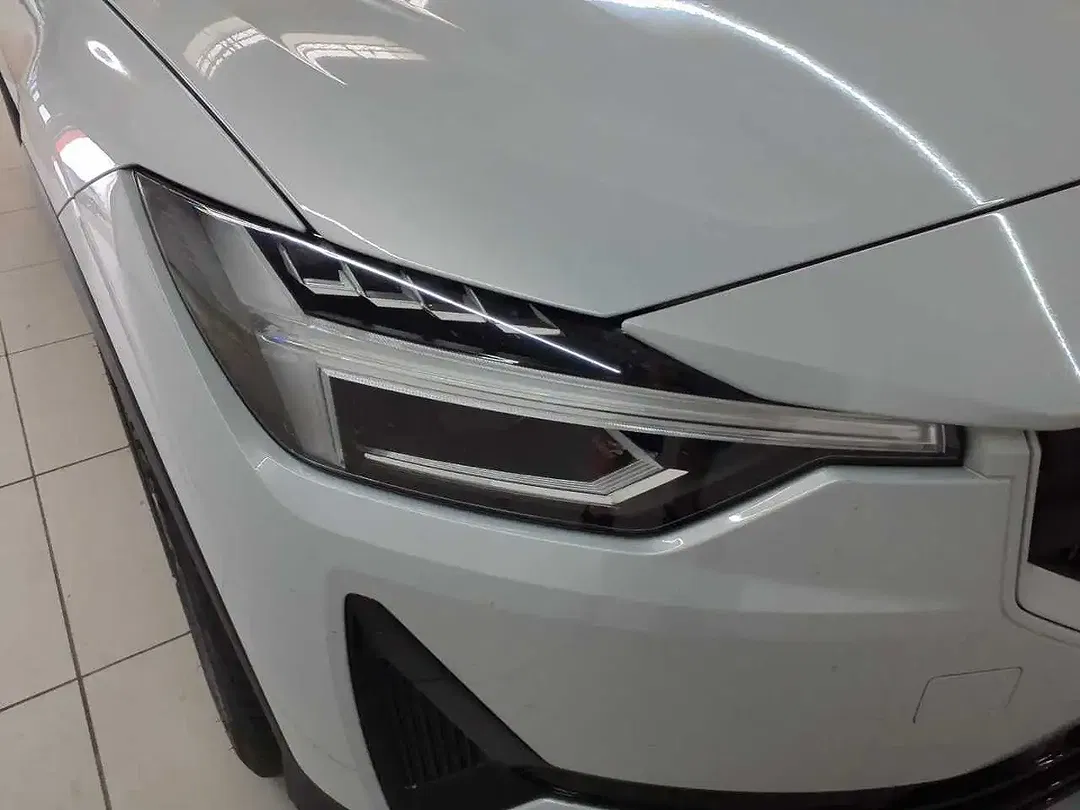 Polestar 2 - Thumbnail 18