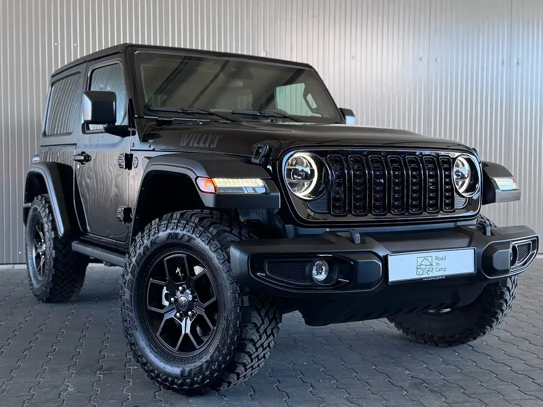 Jeep Wrangler - Thumbnail 9