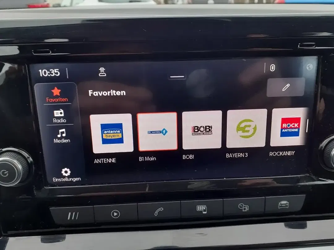 SEAT Arona - Thumbnail 11
