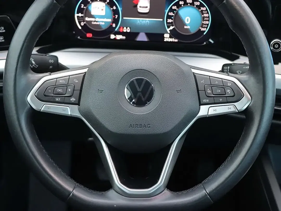 Volkswagen Golf - Thumbnail 7
