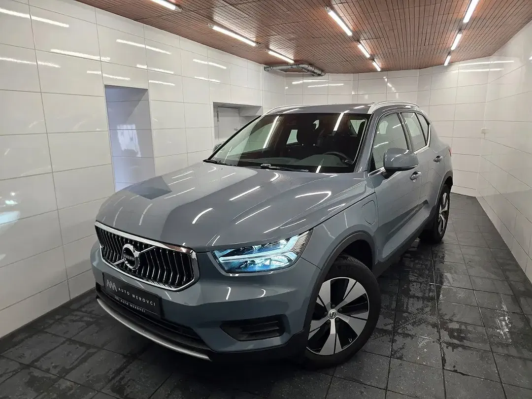 Volvo XC40 Geartronic Inscription - foto 1