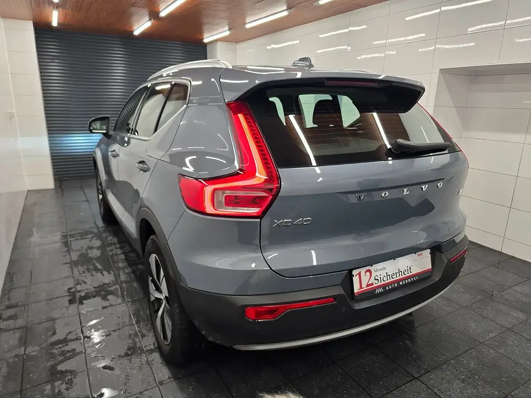 Volvo XC40 - Thumbnail 5